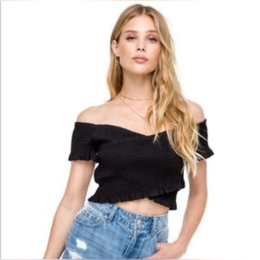 Black Smocked‎ Off The Shoulder Crop Top Ruffle Hem Puff Sleeve